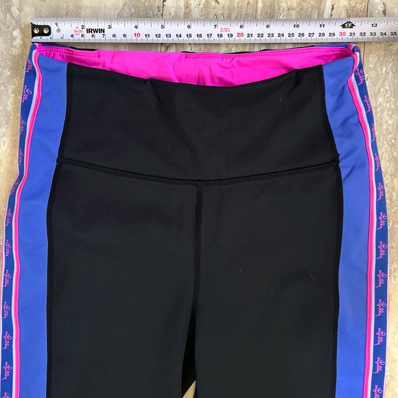 Lilly Pulitzer Luxletic High Rise Weekender Leggings Onyx - Picture 16 of 16